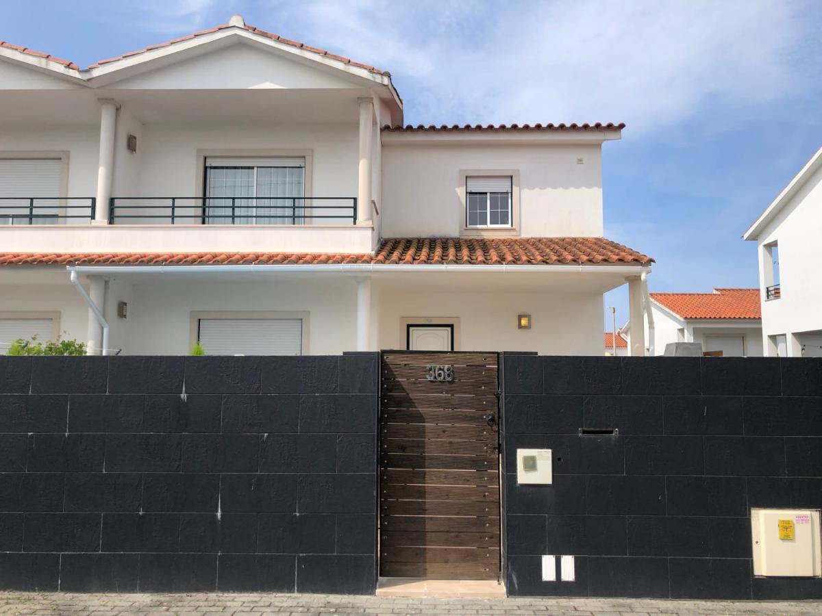 Holiday home Big Wave Casa *